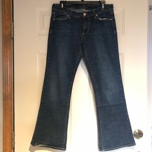 Women’s Old Navy, Flirt jeans.